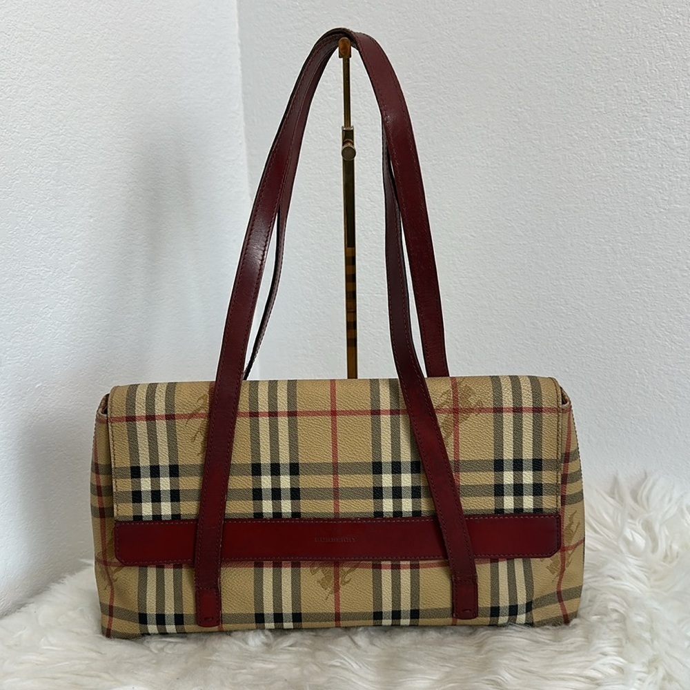 💯 Authentic BURBERRY Haymarket Check Shoulder Flap Bag🍀
